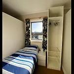 Jbs Student Campus Hotel *