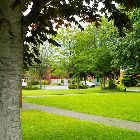 Jbs Student Campus Дублин