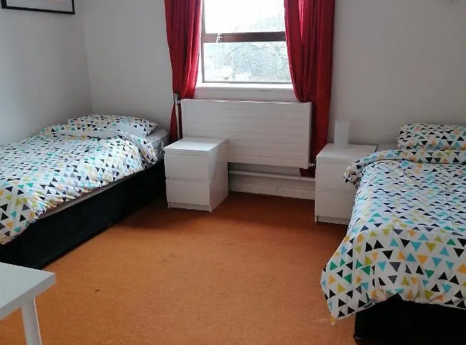 Jbs Student Campus Hotel *