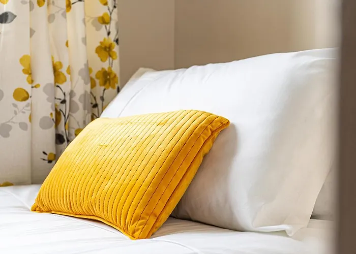 Jbs Student Campus מלון